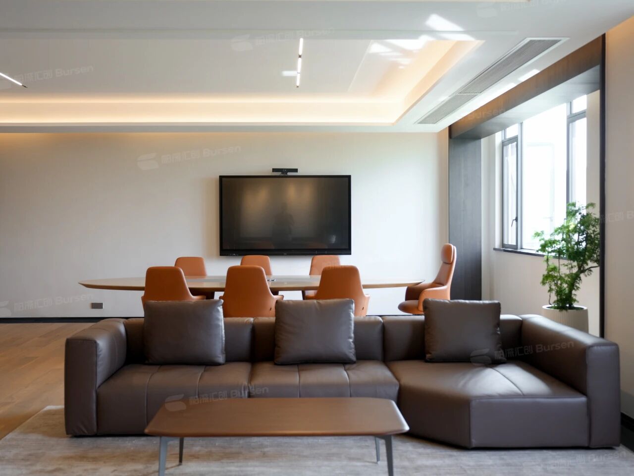 1200m²钢制企业办公实景