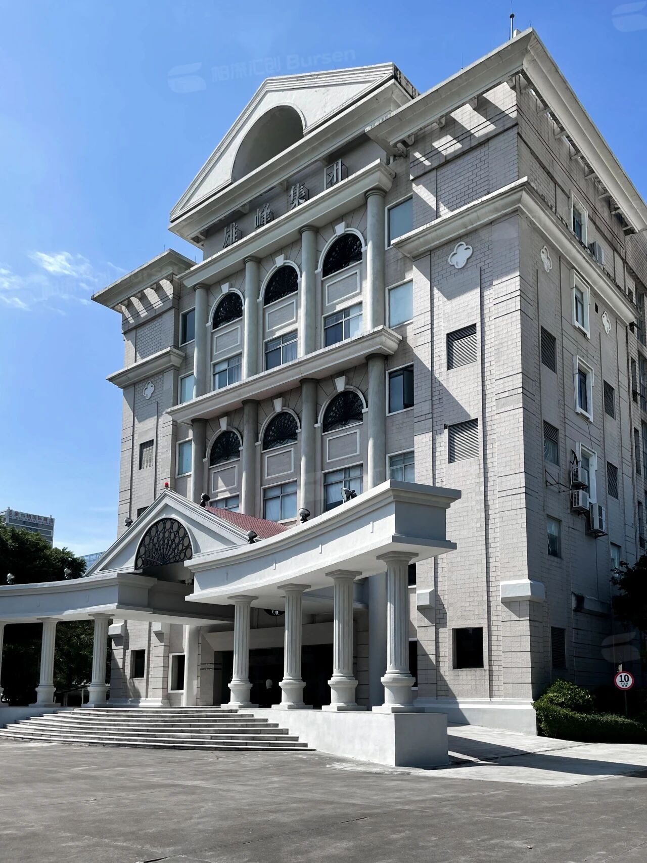 1200m²钢制企业办公实景