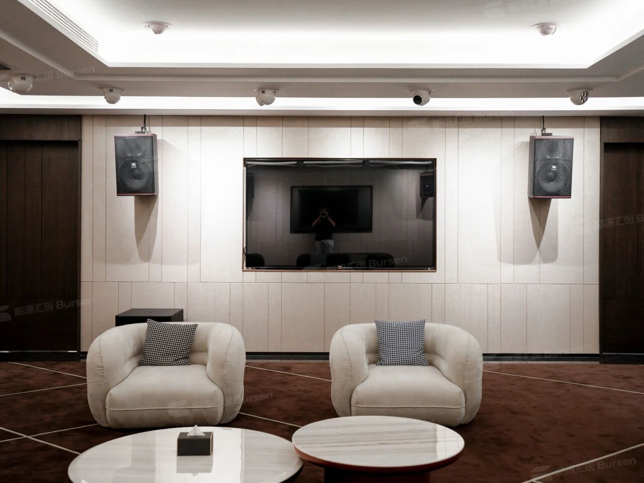 1200m²钢制企业办公实景