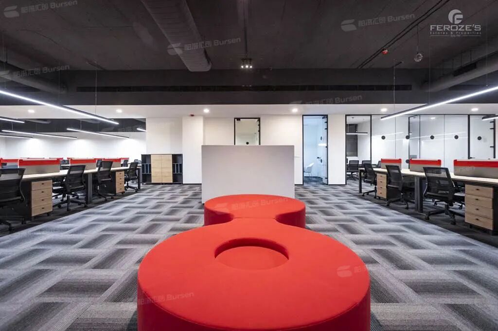 FEROZR'S Office Space